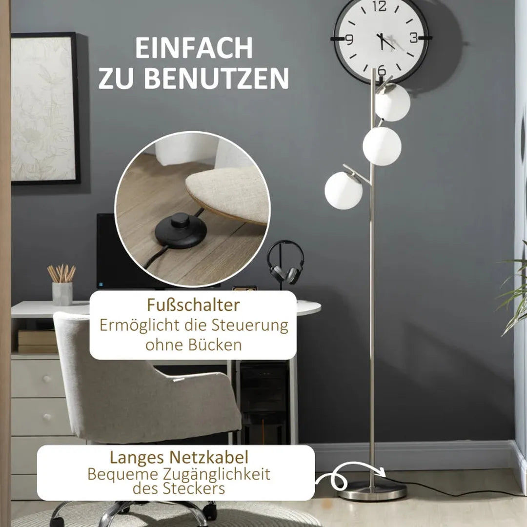 Staande lamp met 3 glazen kapjes – E27 fitting – voetschakelaar – zwart