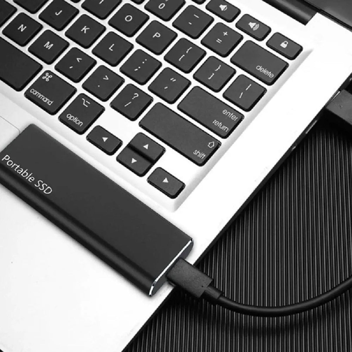 harddisk in zilver – van bovenaf gezien