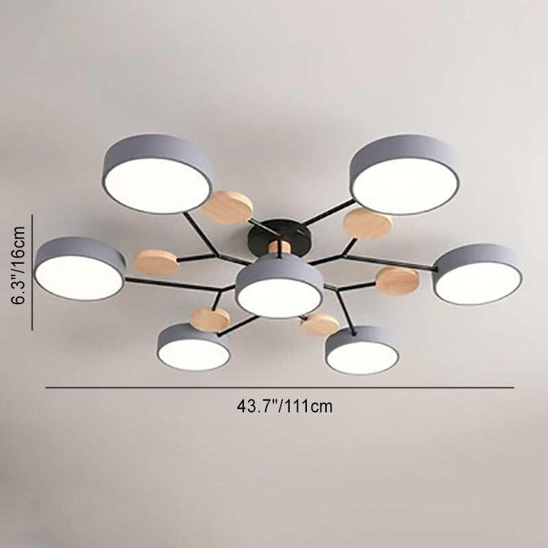 Elvara plafondlamp van ijzer, acryl, hout – in gebruik