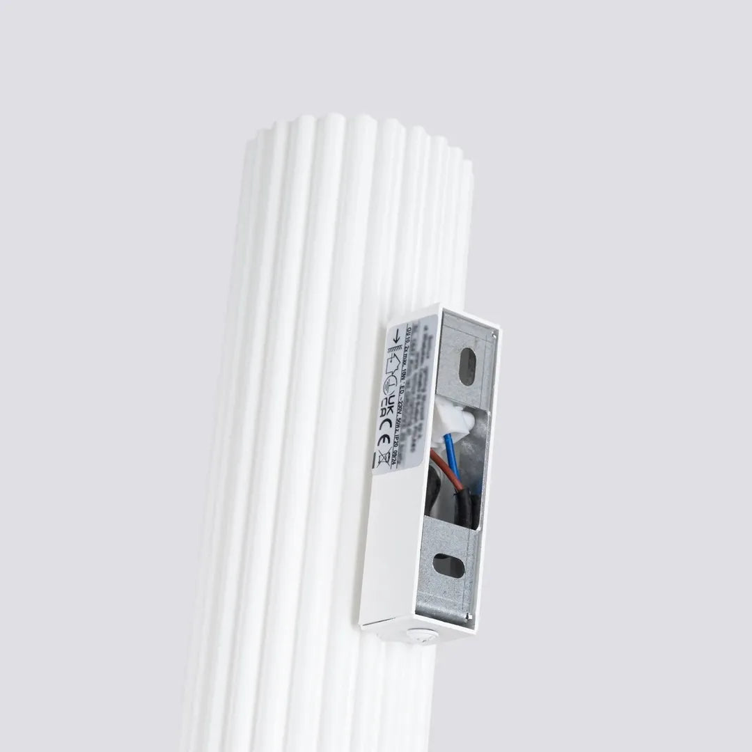 Witte Wandlamp KARBON 20 – Moderne Muurlamp voor Woonkamer, Slaapkamer of Hal