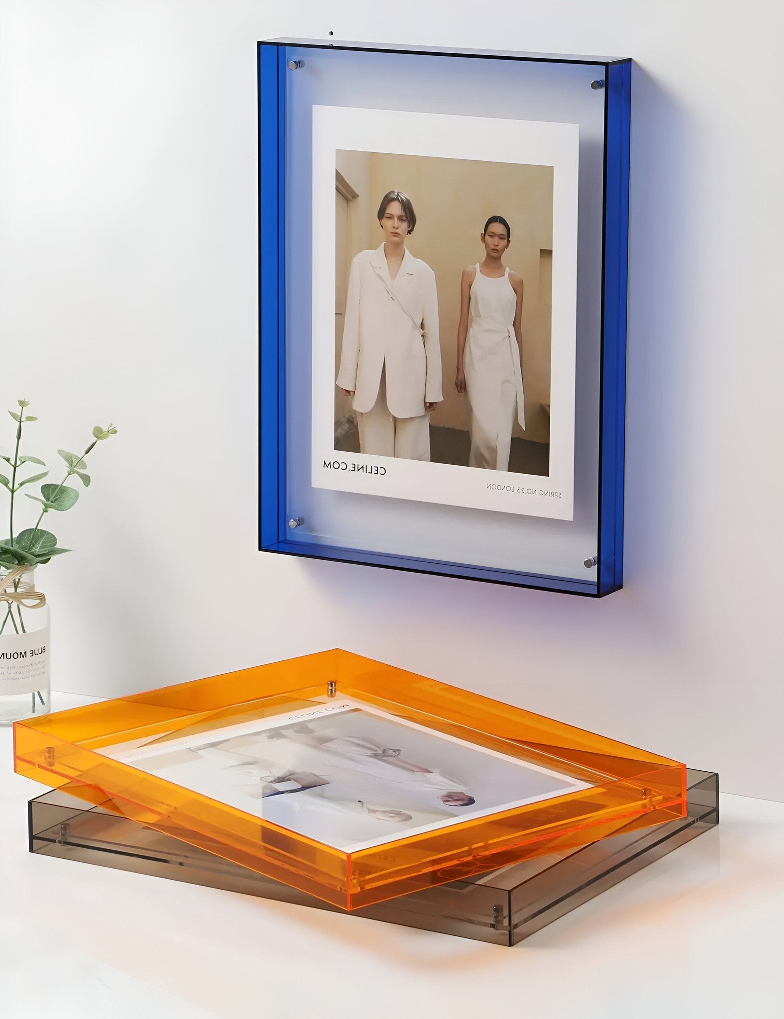 Ferro fotolijst in bruin van hoogwaardig acryl – sfeerbeeld in huis