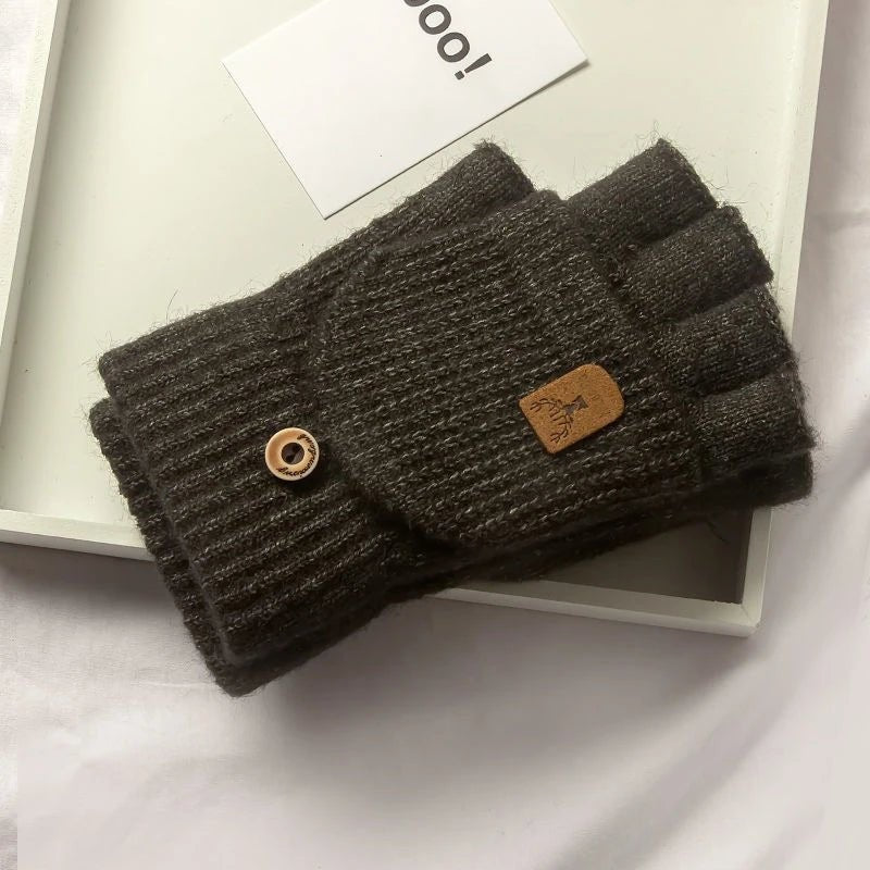 Juleholm product in dark grijs van acryl knit mix – zijaanzicht