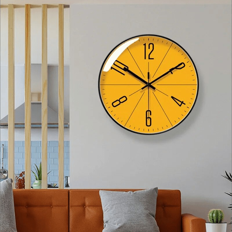 Kelvar wandklok in zwart frame with wit dial van duurzaam kunststof with glas crystal front – detailfoto van de afwerking