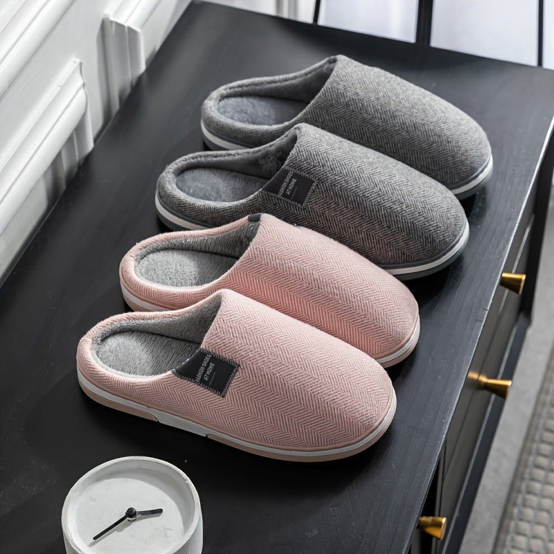 Nord5914 pantoffel van textiel bovenkant met warme pluche voering – achteraanzicht