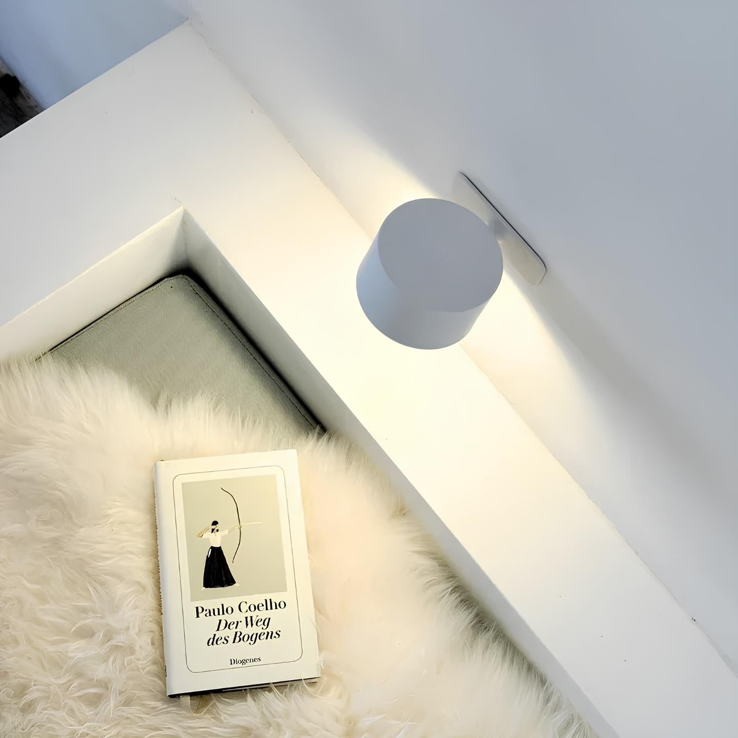 Ombra wandlamp van abs/pc-kunststof – vooraanzicht