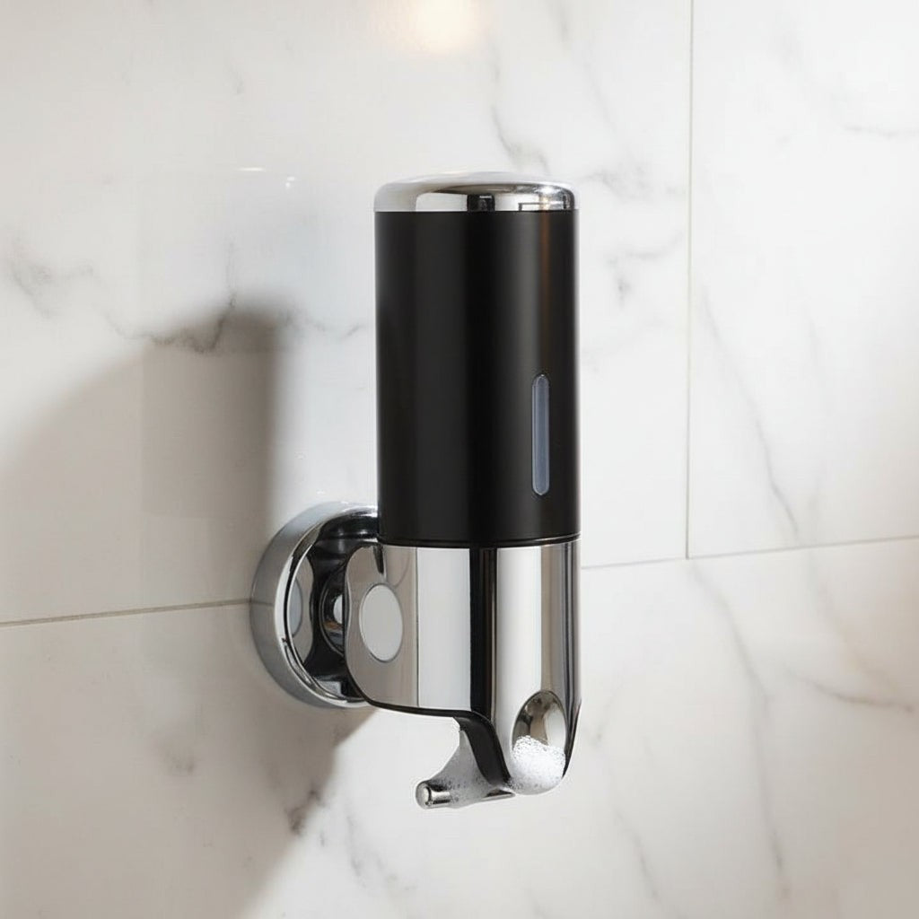 Pelvar badkameraccessoires – in een woonkamer