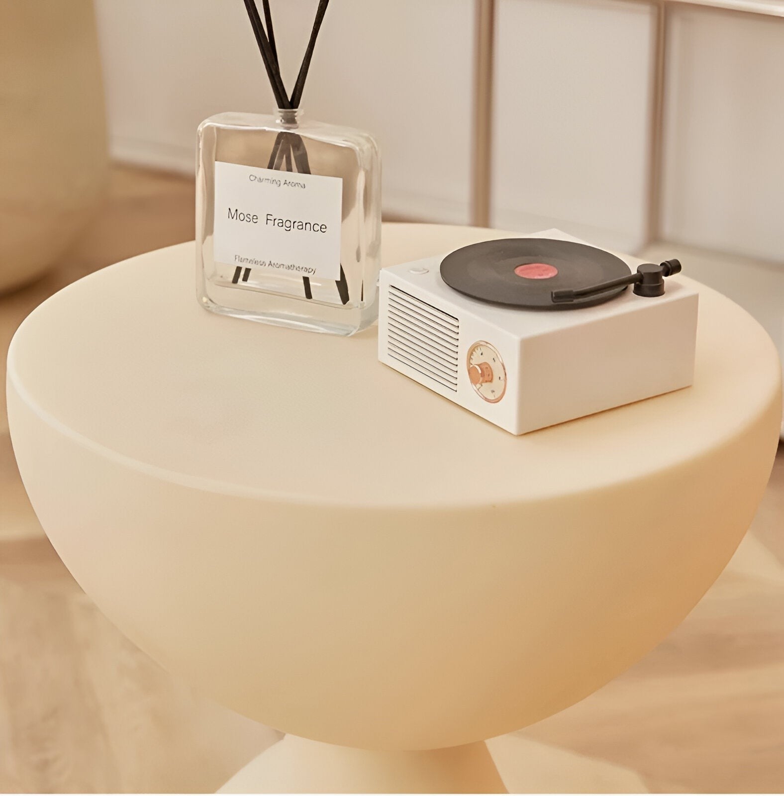 Perlan salontafel in donkergroen van kunststof – detailfoto van de afwerking
