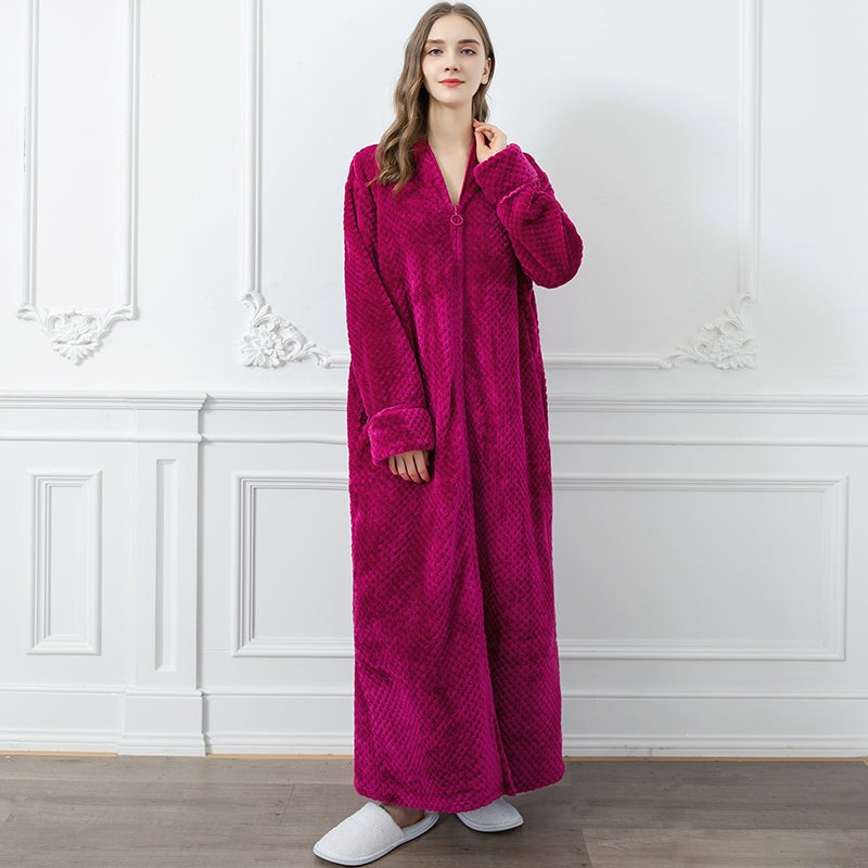 Renvik badjas in grijze rits van zacht jacquard flanel (polyester) – detail van de rand