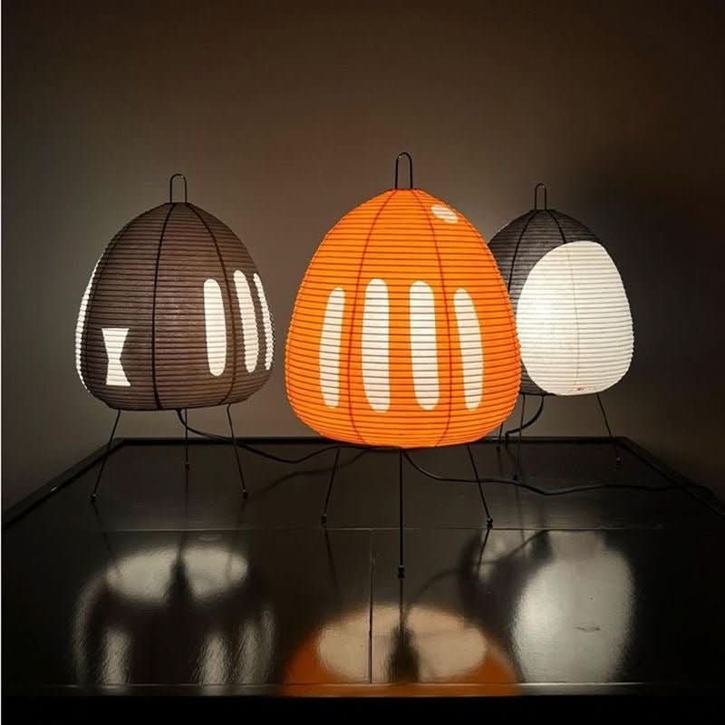 Soltra tafellamp van strijken stand + rice paper lamp body – zijaanzicht