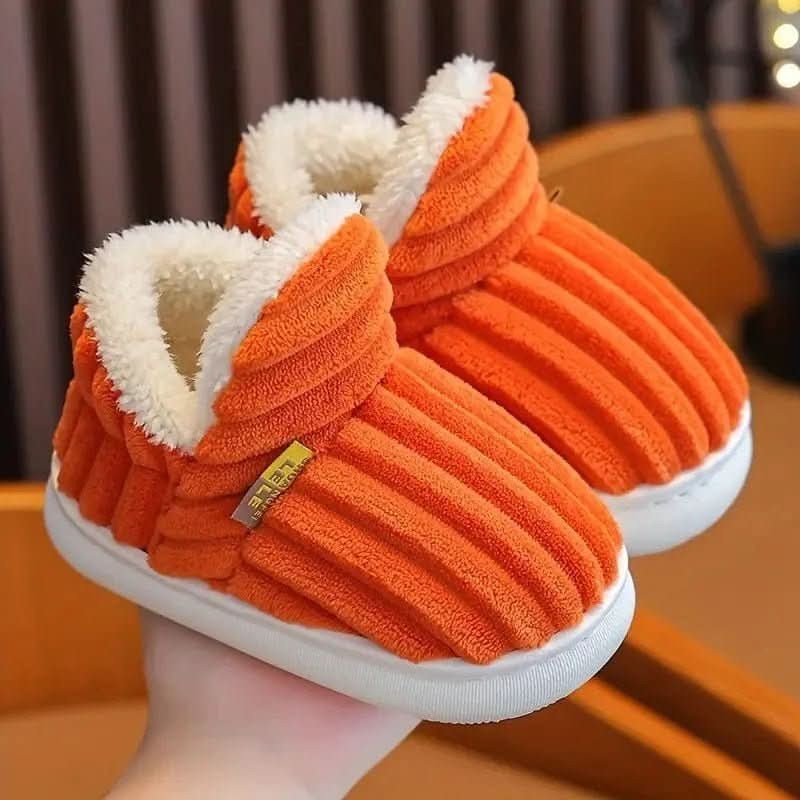 Veldal pantoffel van microvezel outer fabric, plush lining – detailfoto van de afwerking