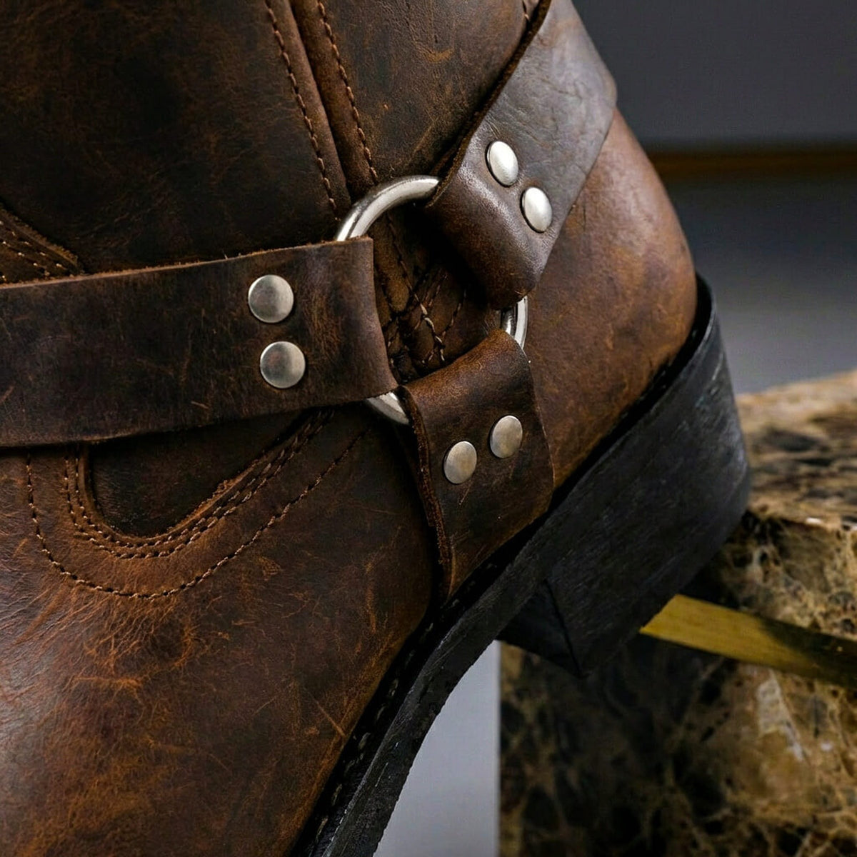 laars in obsidianzwart – detailfoto van de afwerking