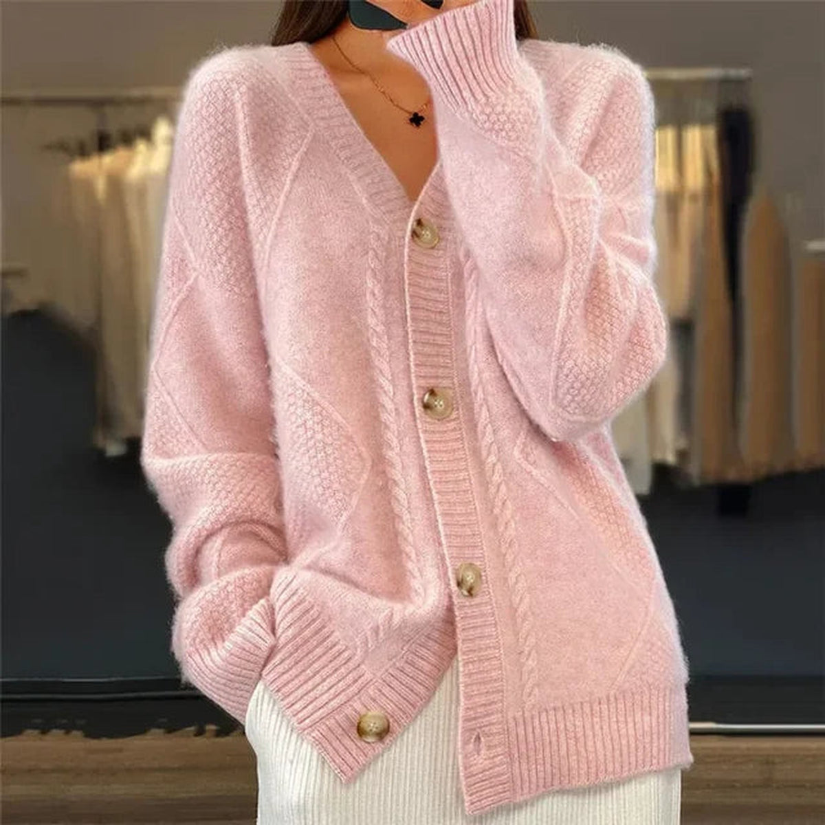 vest in roze – detailfoto van de afwerking