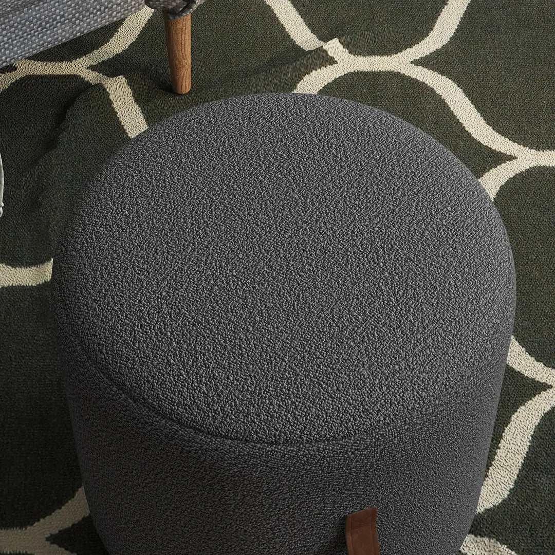 Poef – Moderne Voetenbank – Donkergrijs met Bruin – Stoffen Bekleding en Houten Poten