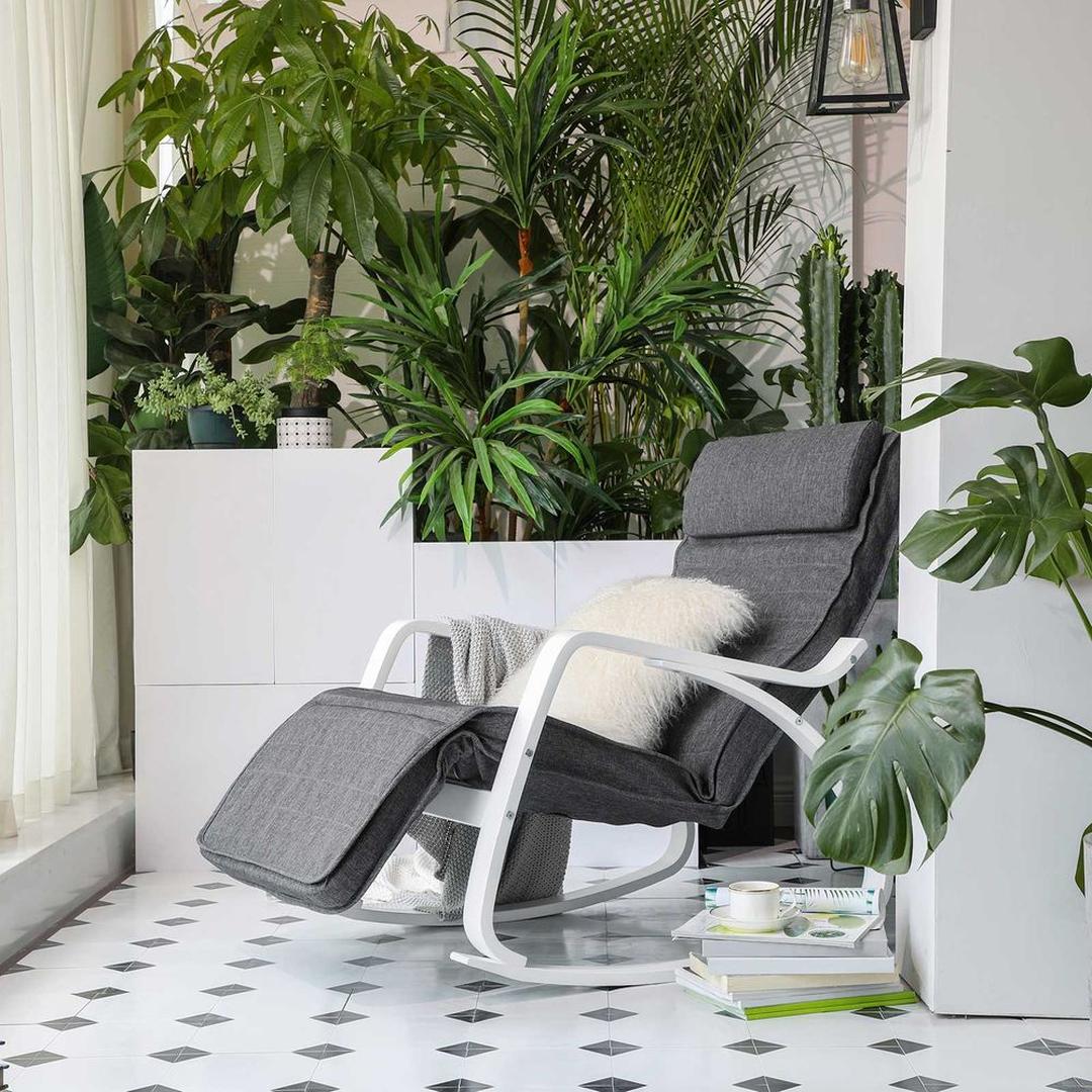 Schommelstoel van Berkenhout – Houten Relaxstoel voor Woonkamer, Leeshoek of Veranda
