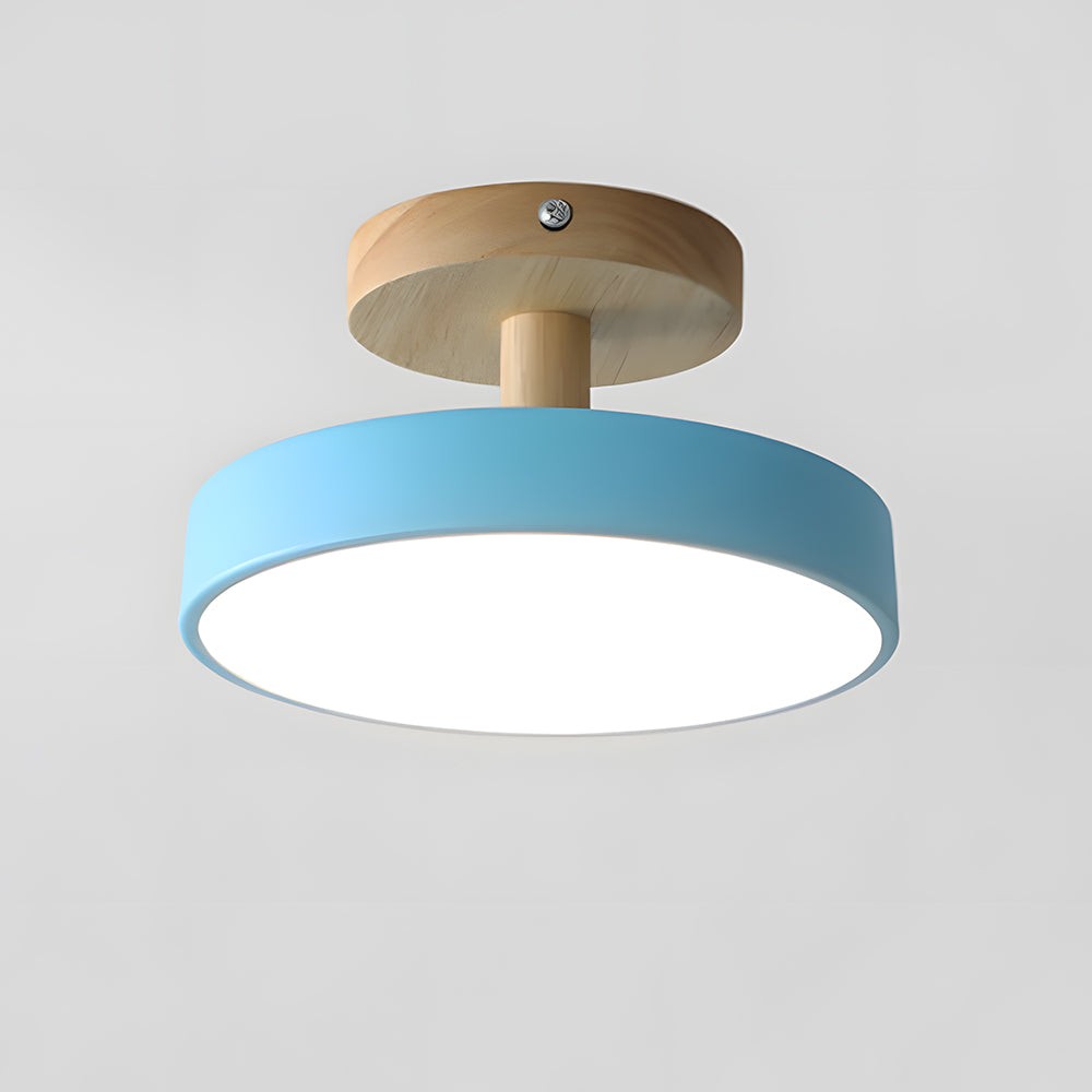 Elmar plafondlamp van hout en metaal – sfeerbeeld in huis