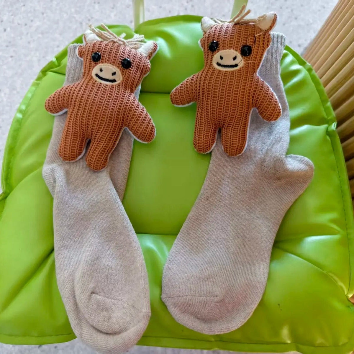 Haloora product van soft plush/microvezel, ademend lining – in een woonkamer (14)