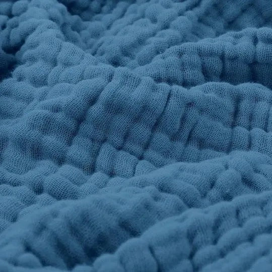 Kolstad plaid in blauw van katoen – close-up van het materiaal
