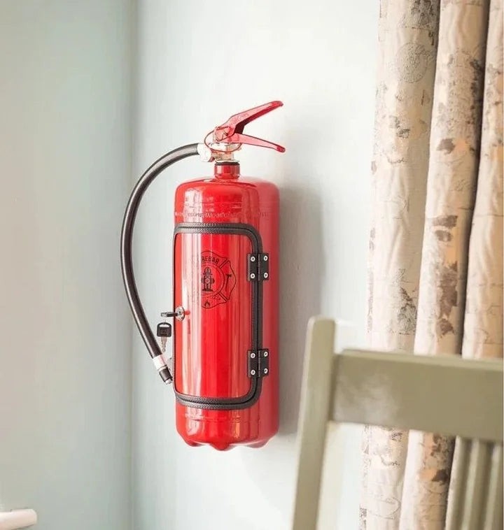 Nord1254 product van metaal met een hoogwaardige afwerking – geplaatst in een interieur