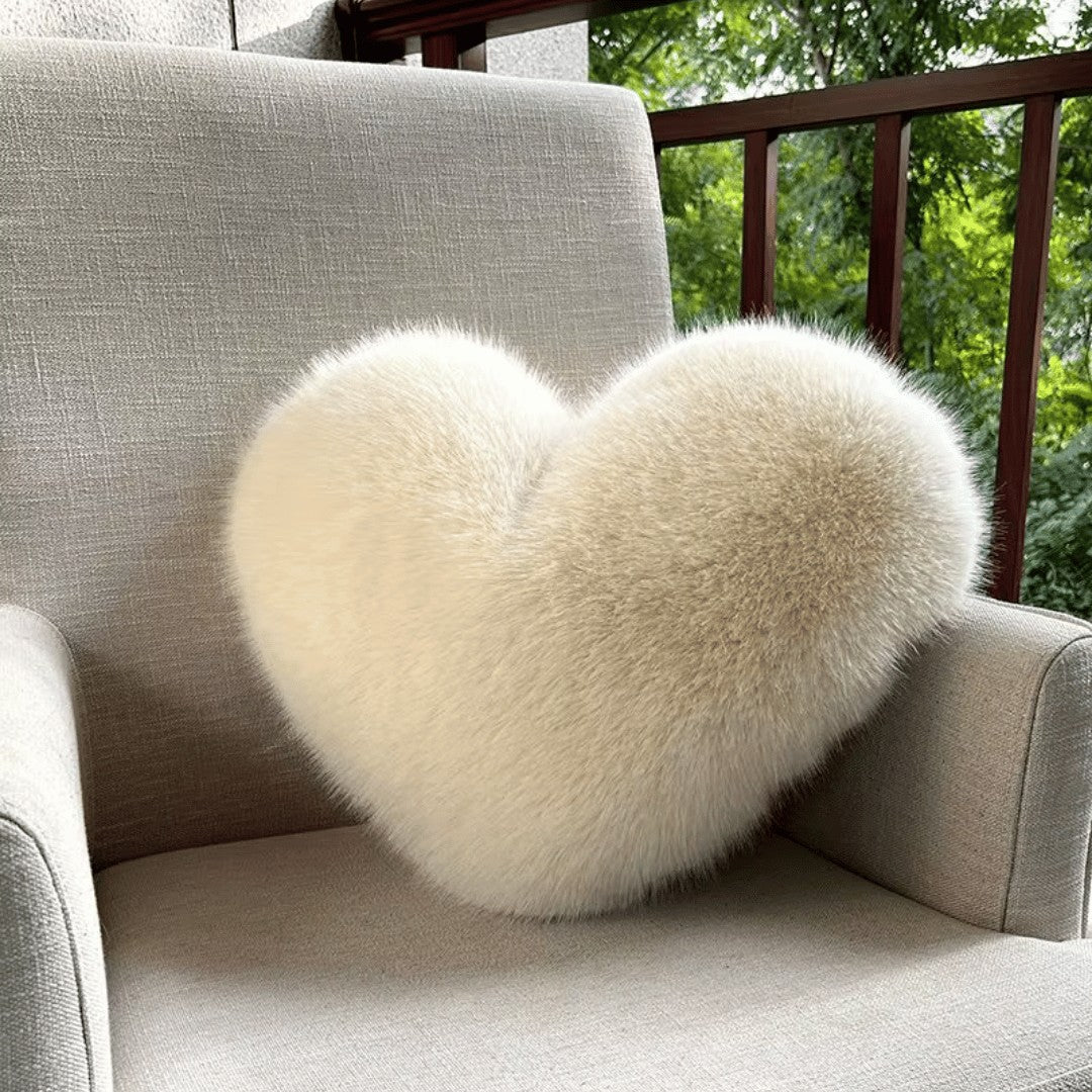 Nord3949 sierkussen in [beige] van high-quality faux fur and soft katoen filling – vooraanzicht