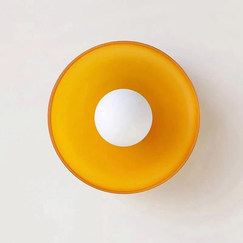 Nord8393 plafondlamp van high-quality, sustainable glas – geplaatst in een interieur
