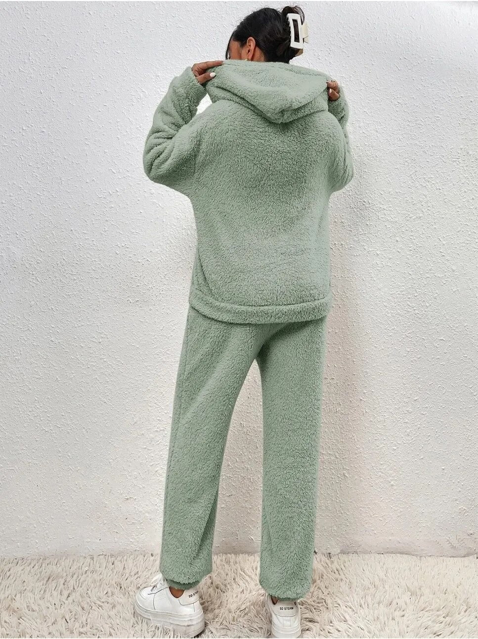 Nord9323 pyjamaset van polyester – van bovenaf gezien