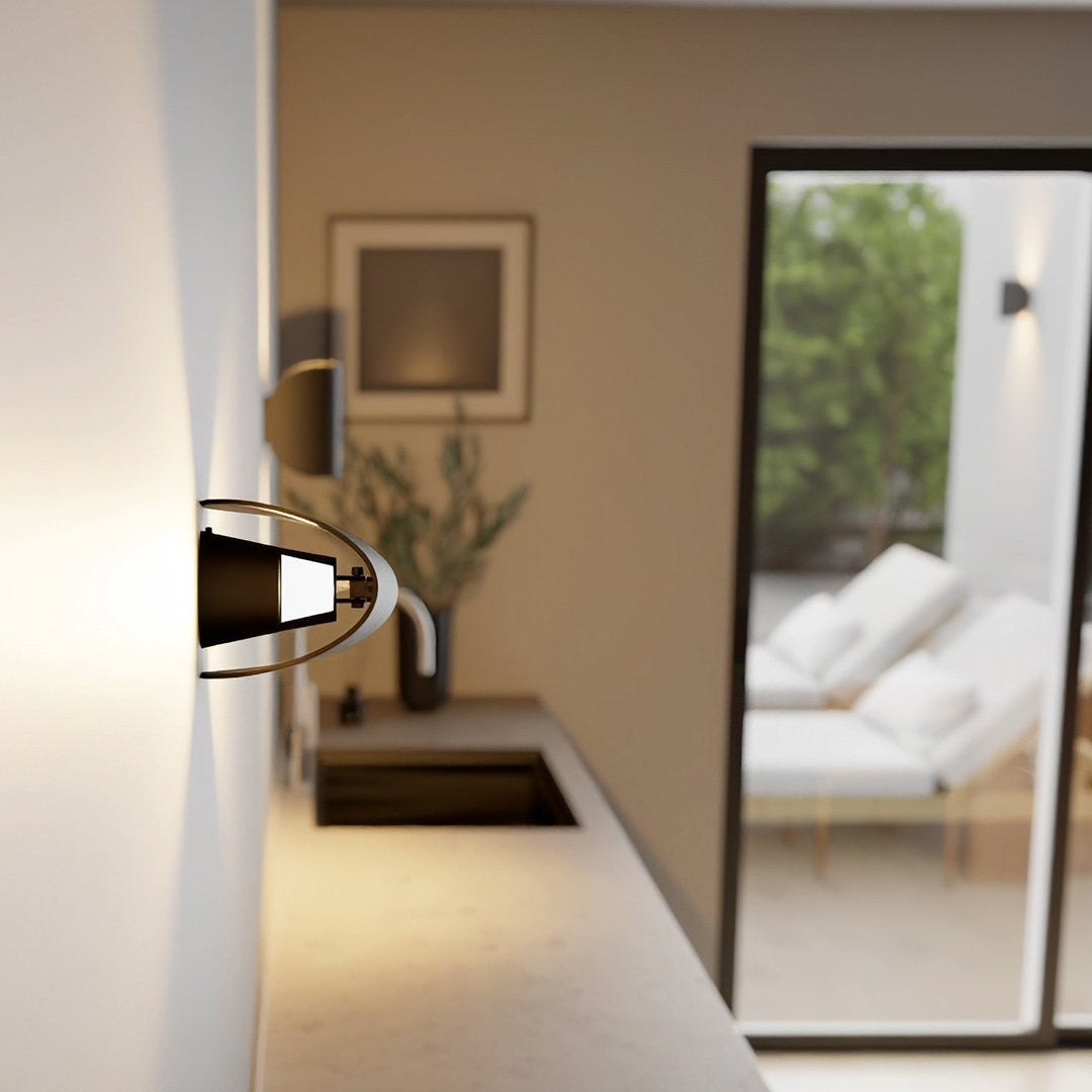 Norvela wandlamp van hoogwaardig aluminium – close-up van het materiaal
