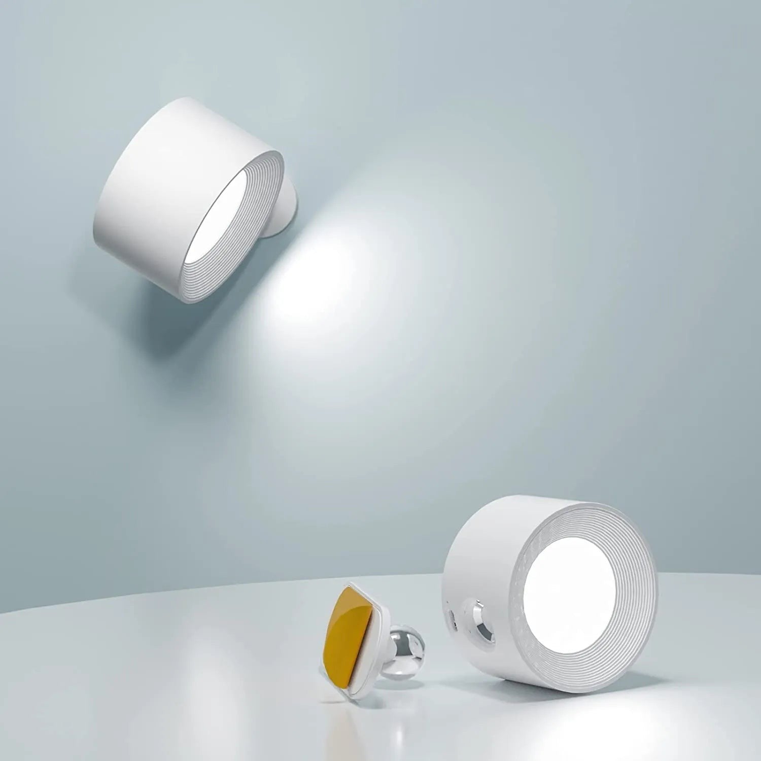 Ombra wandlamp in wit van abs/pc-kunststof – vooraanzicht