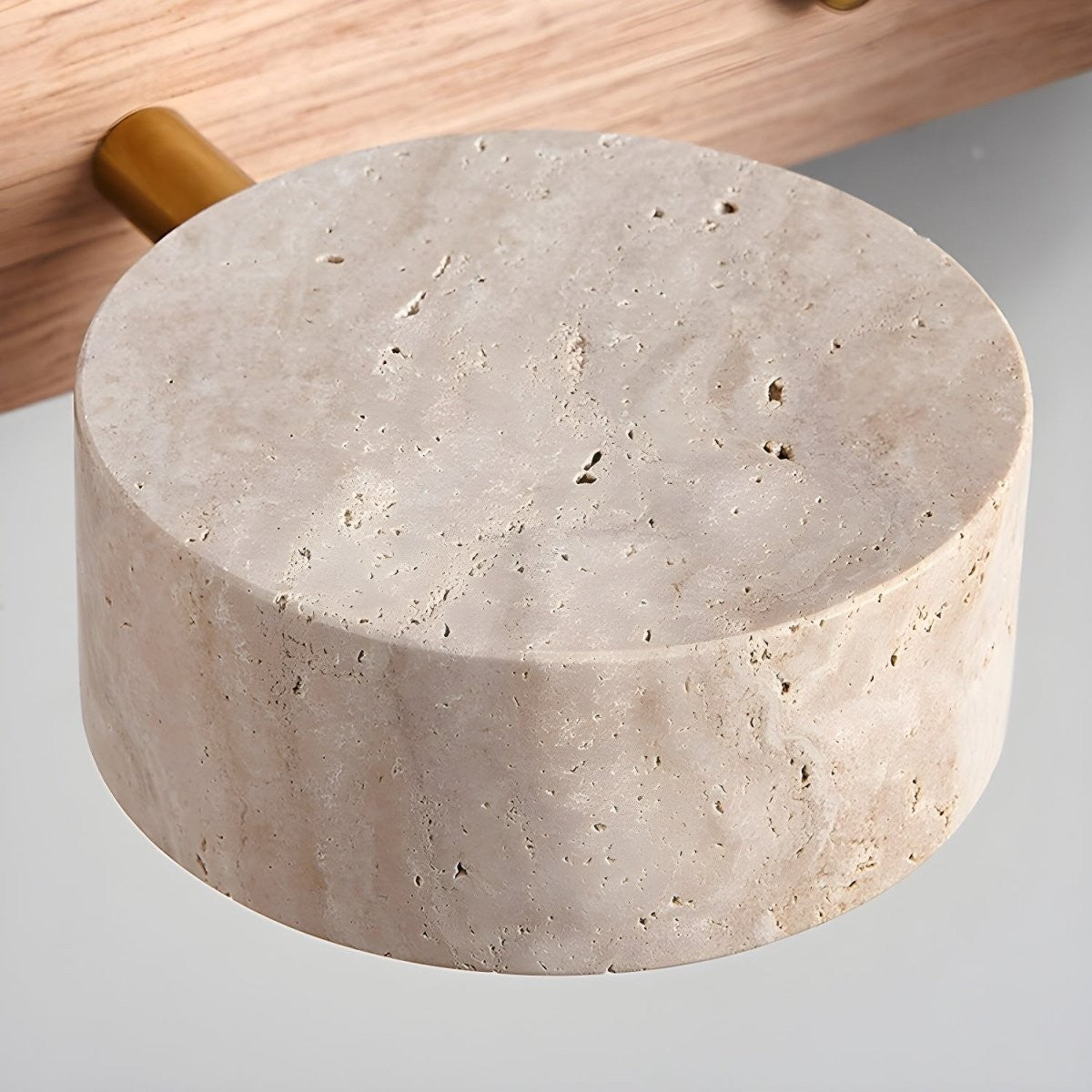 Ravstad wandlamp – geplaatst in een interieur