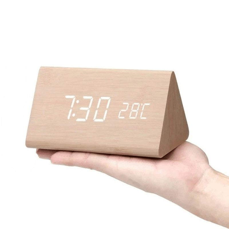 Solora horloge van high-quality hout for a natural look and durability – zijaanzicht