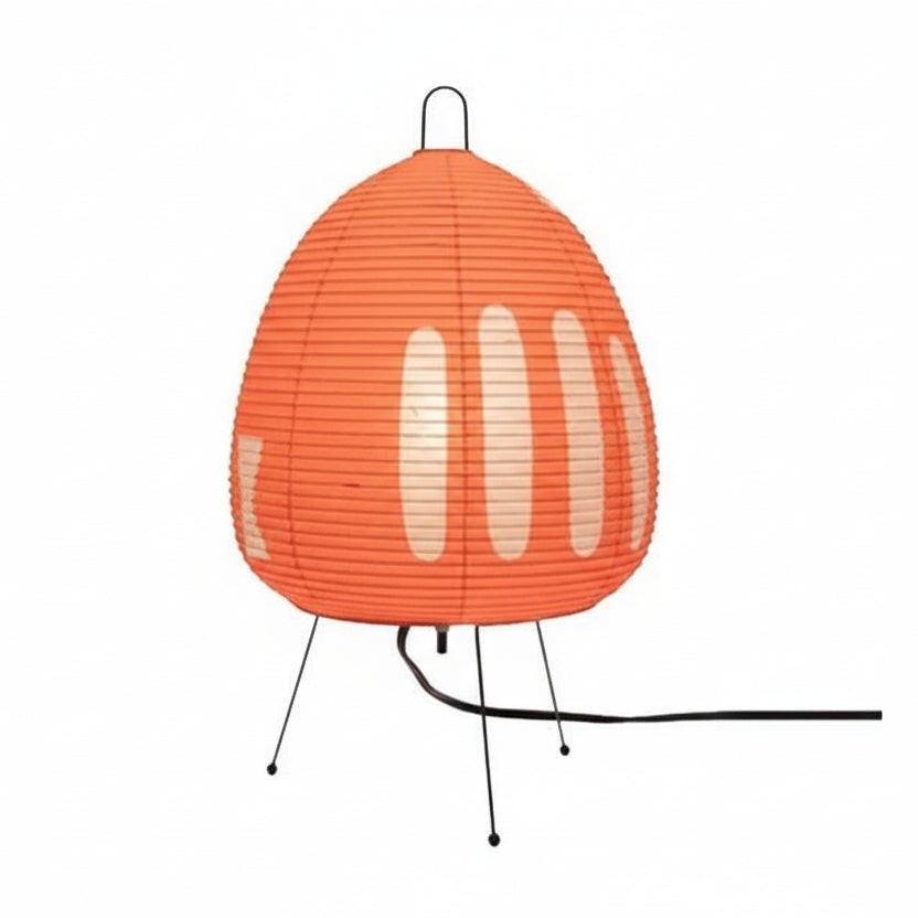 Soltra tafellamp van strijken stand + rice paper lamp body – geplaatst in een interieur